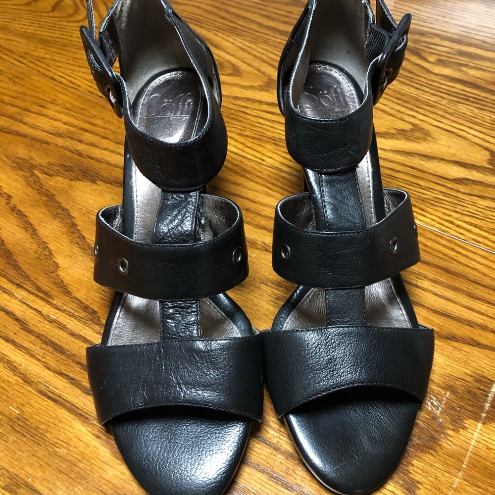 Sofft Black Heeled Sandals
